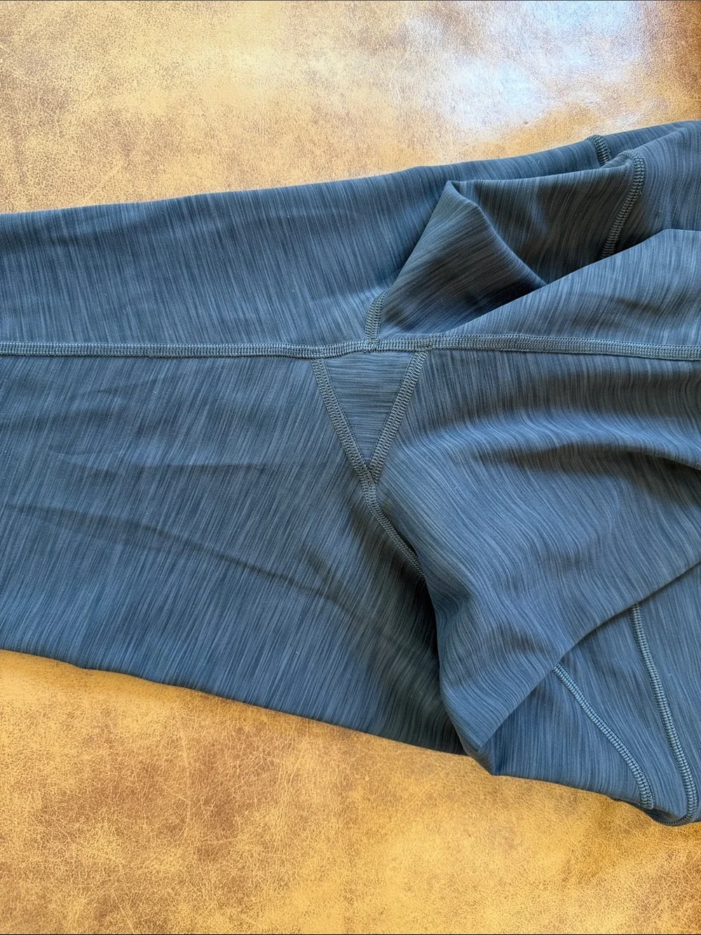Lululemon Invigorate High-Rise Crop 23